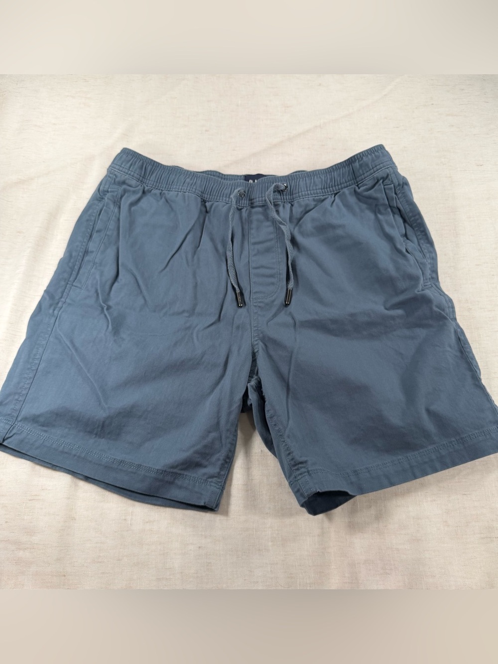 Gap Men's Elastic Waist Drawstring Shorts in Slate Blue